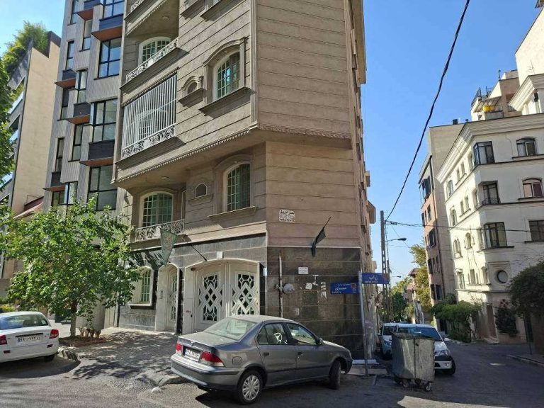 آپارتمان مسکونی در تهران — کد ملک ۴۰۵۴