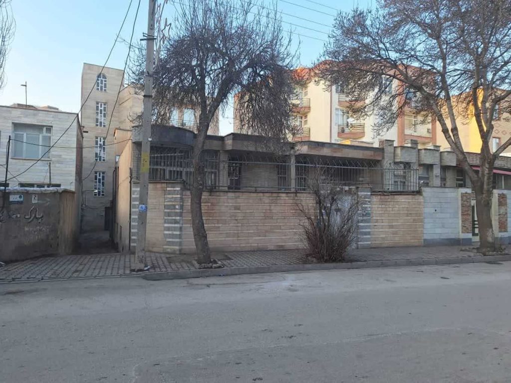 خانه مسکونی در اردبیل — کد ملک ۸۸۵