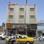 ساختمان تجاری مالکیت و سرقفلی طبقه اول و دوم در قم — کد ملک ۶۱۰