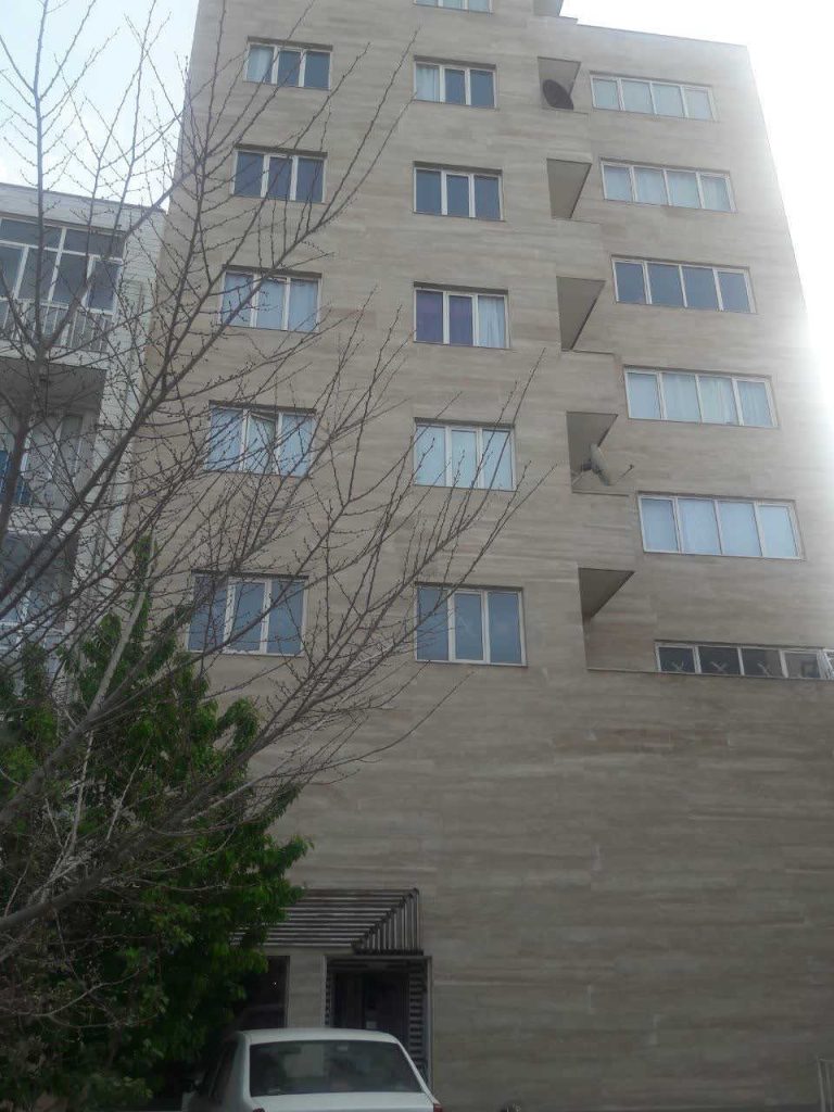 ساختمان مسکونی/تجاری در اردبیل — کد ملک ۱۰۵۸